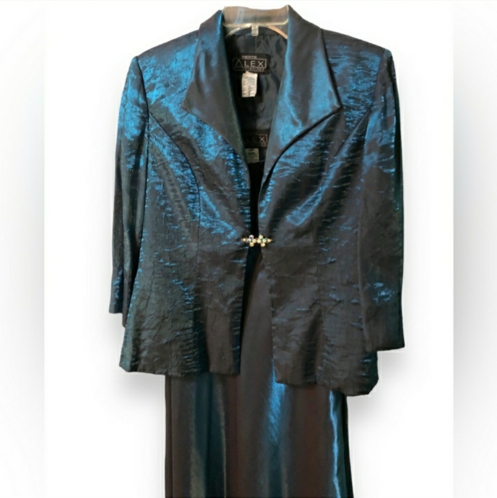 ALEX EVENINGS PETITE Iridescent Teal Two Piece Evening Dress Set